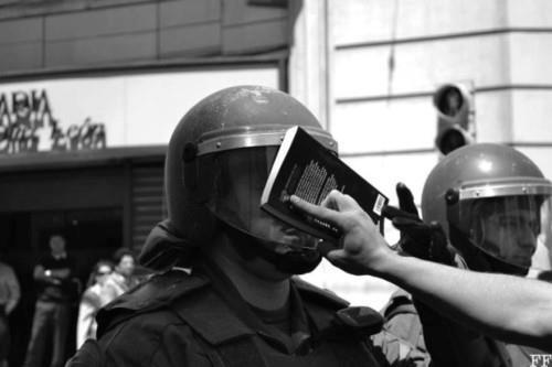 book-police-face
